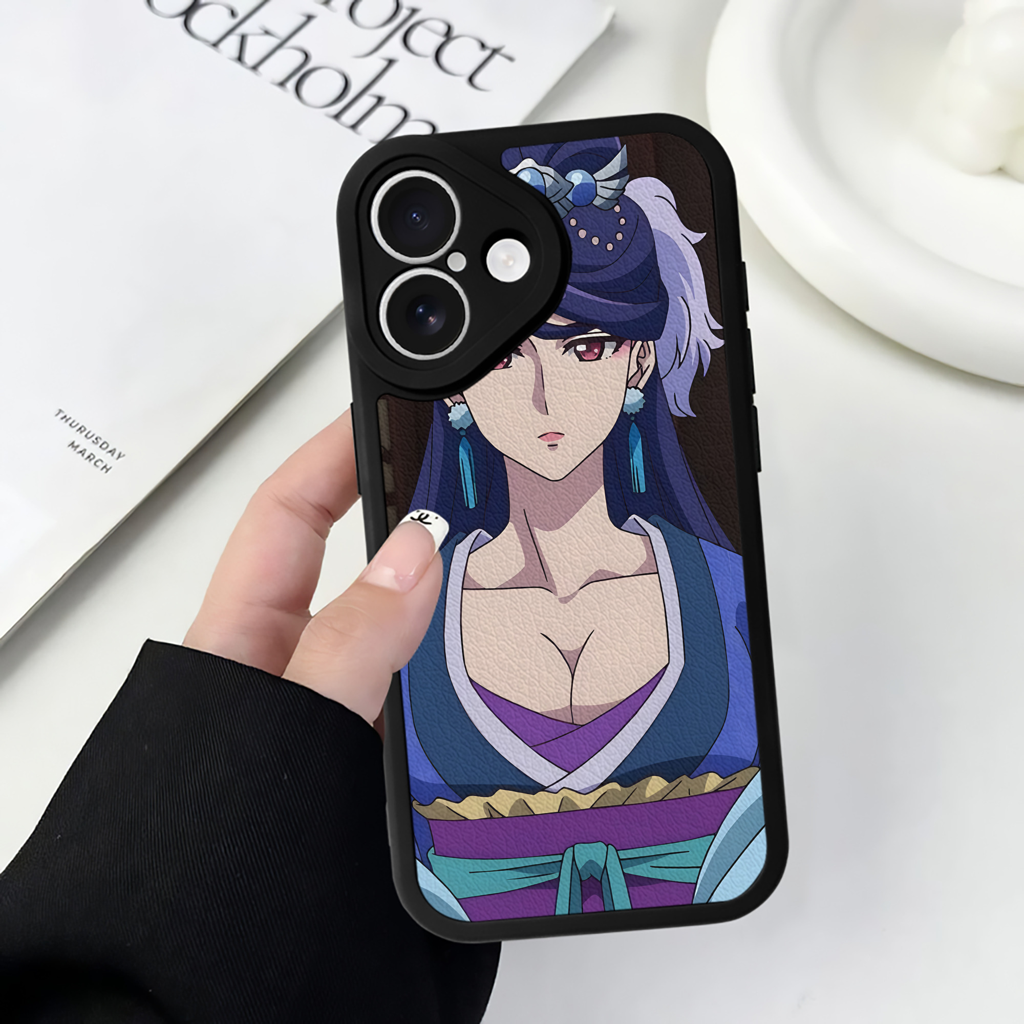 薬屋のひとりごと The Apothecary Diaries 【iPhone 16シリーズ対応】シリコンスマホケース（レザー調） 材質：シリコン